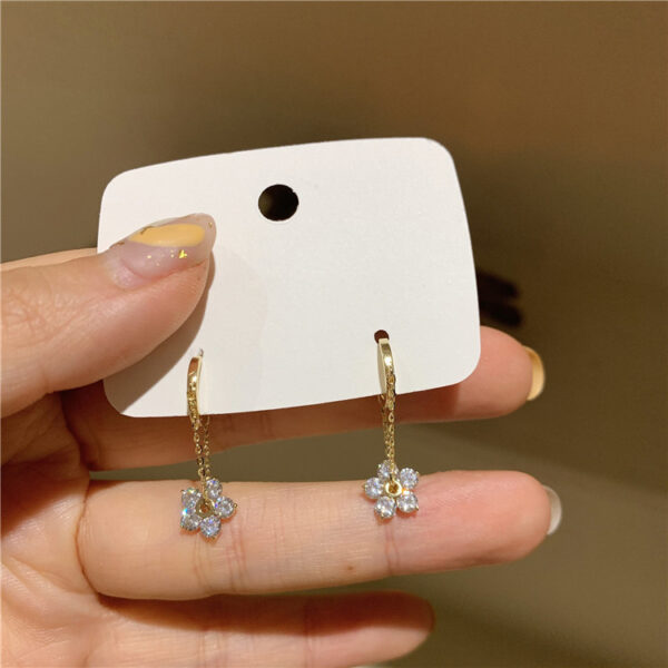 Flower Rhinestone Earrings 925 silver - Image 5
